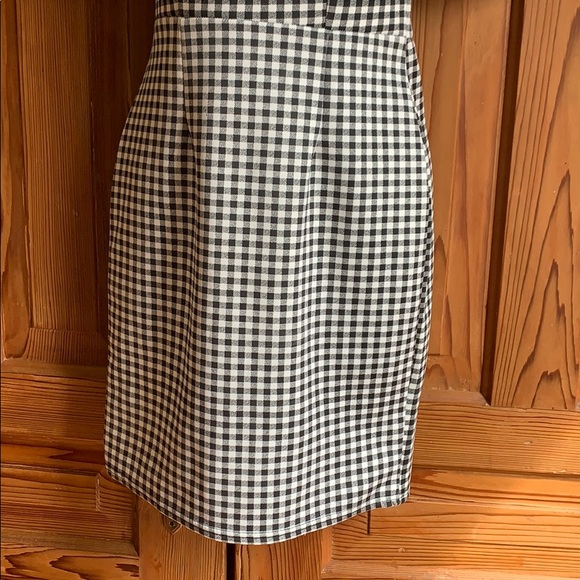 Missguided Gingham Body Con Dress - Picture 3 of 12